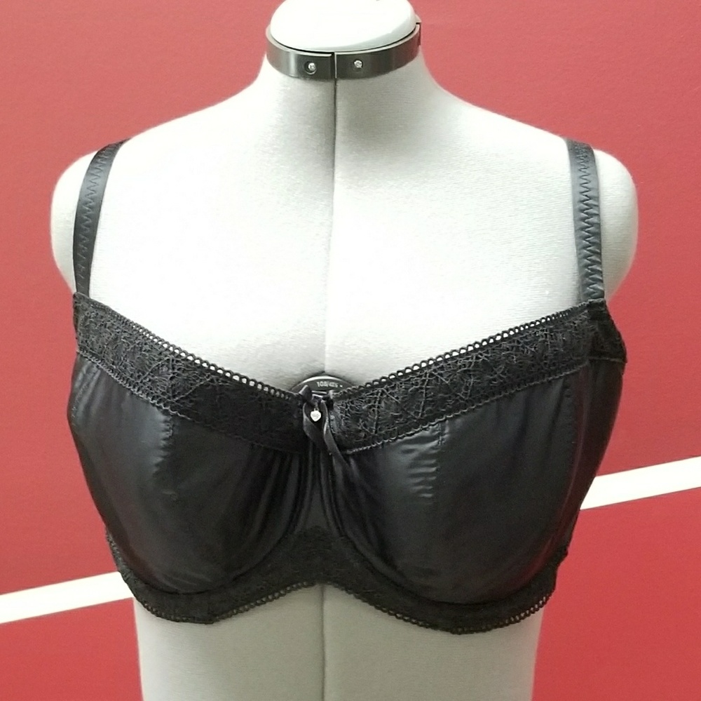Masquerade lingerie 38H UK/USA bra